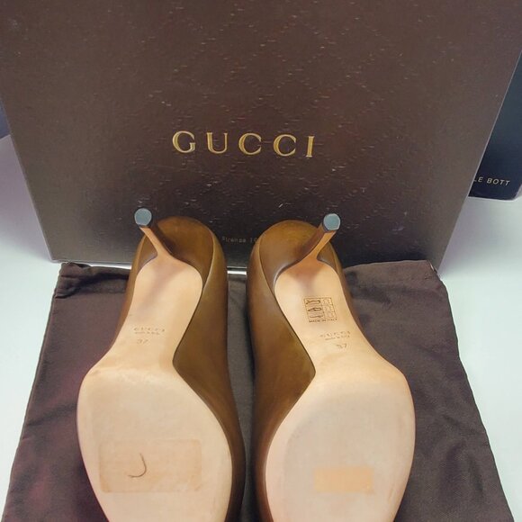 Women's Brown Leather Whipstitch Peep-Toe Platform Pumps - Picture 4 of 8